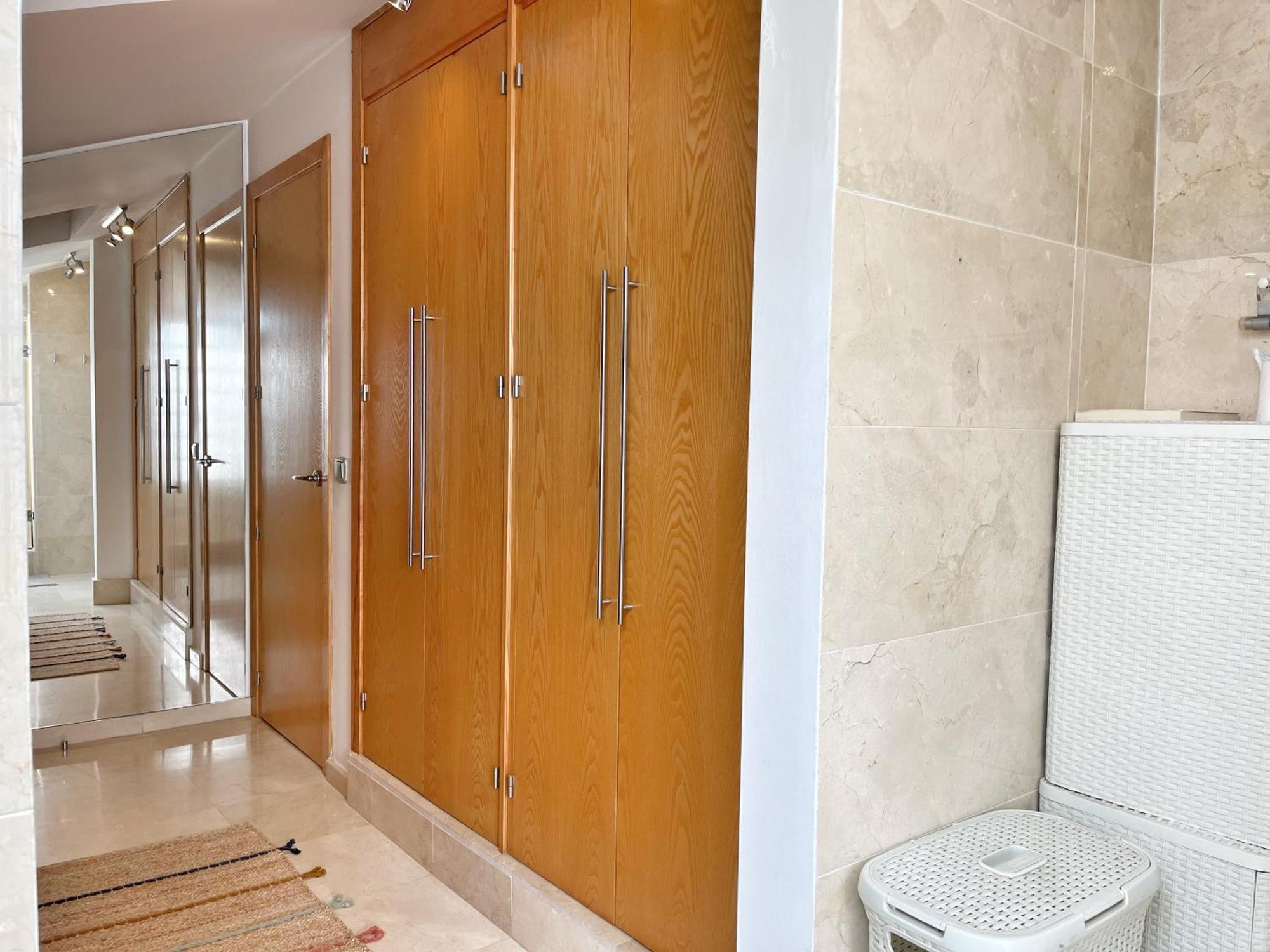Ojen Penthouse Appartement Buitenkant foto